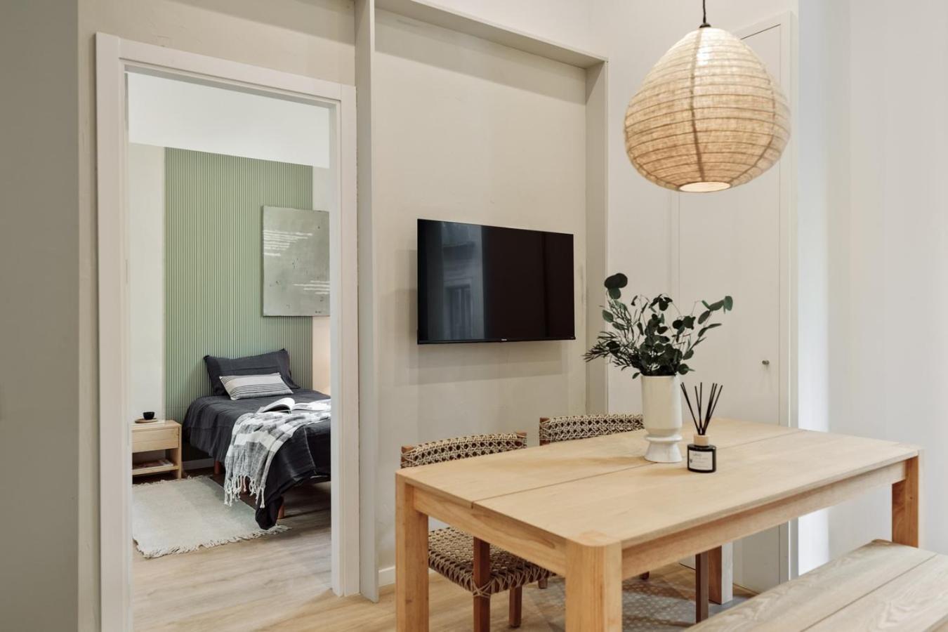 Baronissi - 2 Bedrooms And Terrace In Ciutat Vella Appartement Barcelona
